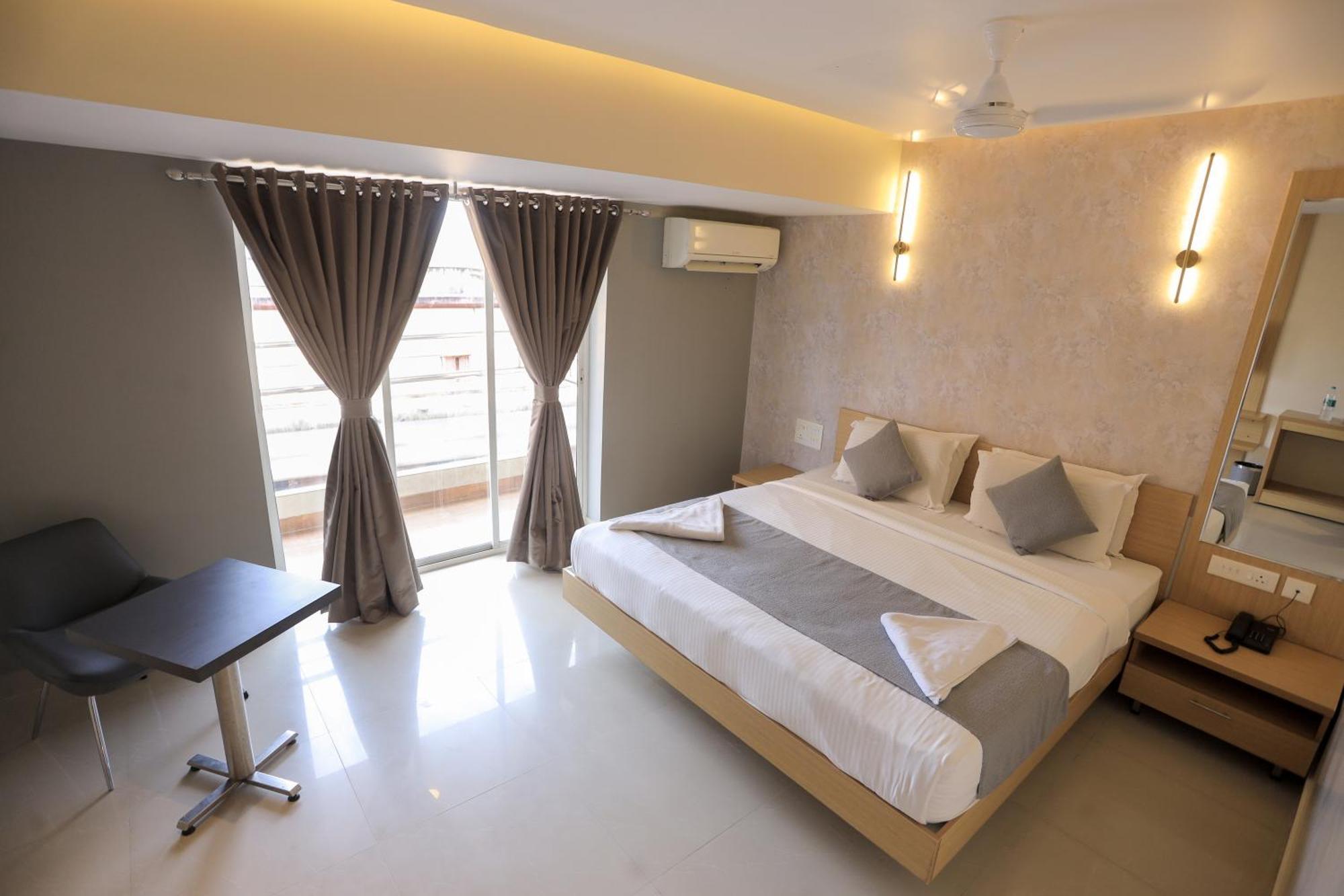 Hotel Shoolin Grand Mangalore Ngoại thất bức ảnh